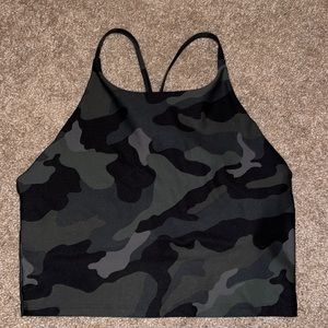 Long line sports bra, camo, old navy active size Large